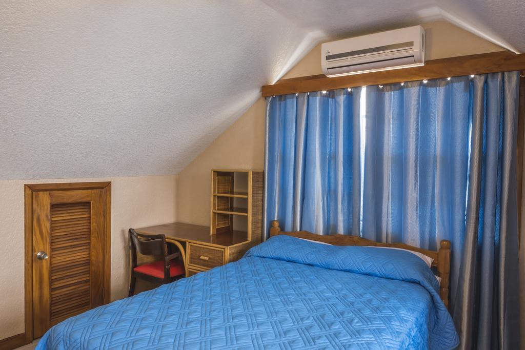 Casa Brisa Guest House Сан Педро Екстериор снимка