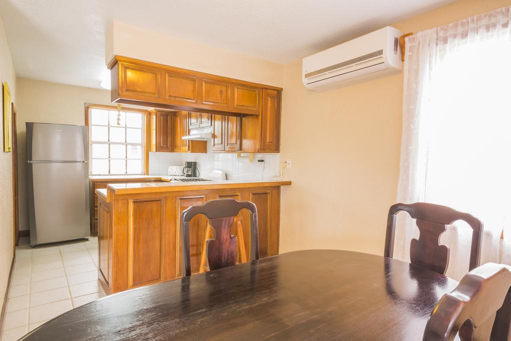 Casa Brisa Guest House Сан Педро Екстериор снимка